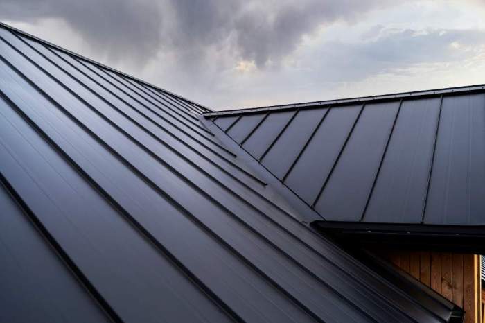 Roofing contractor corrugated ideal choosing installer capabilities